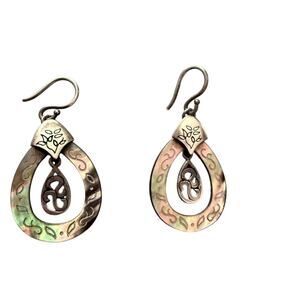Silpada 925 Sterling silver Mother of Pearl Earrings